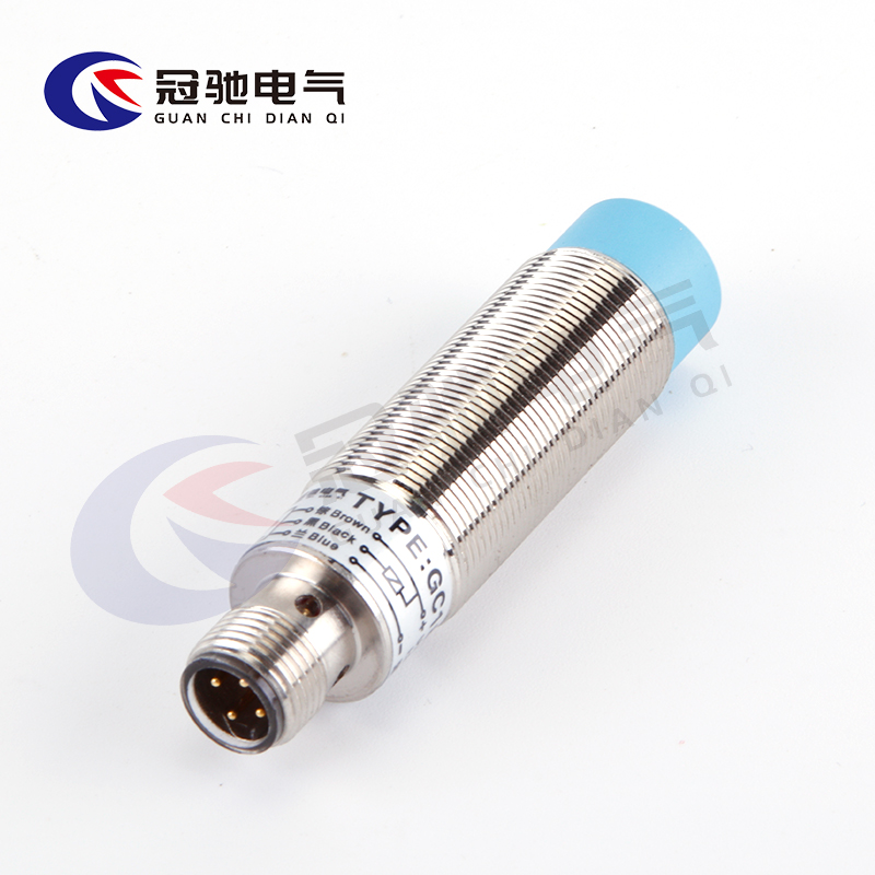 M18金属接近开关GC18Y-08NKH感应开关航空接头插拔式传感器常开